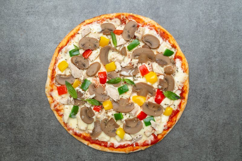 Truffle mushroom white pizza
